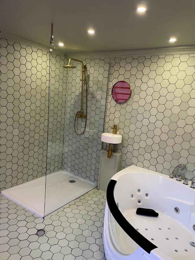 Funky House - Jacuzzi - Salle De Cinema & Netflix - Billard - Nintendo Switch & Jeux * Douai